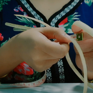 Measuring Fingernails